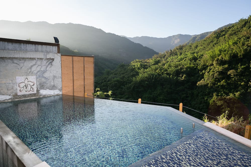 Photo of Outdoor in Liugui District
