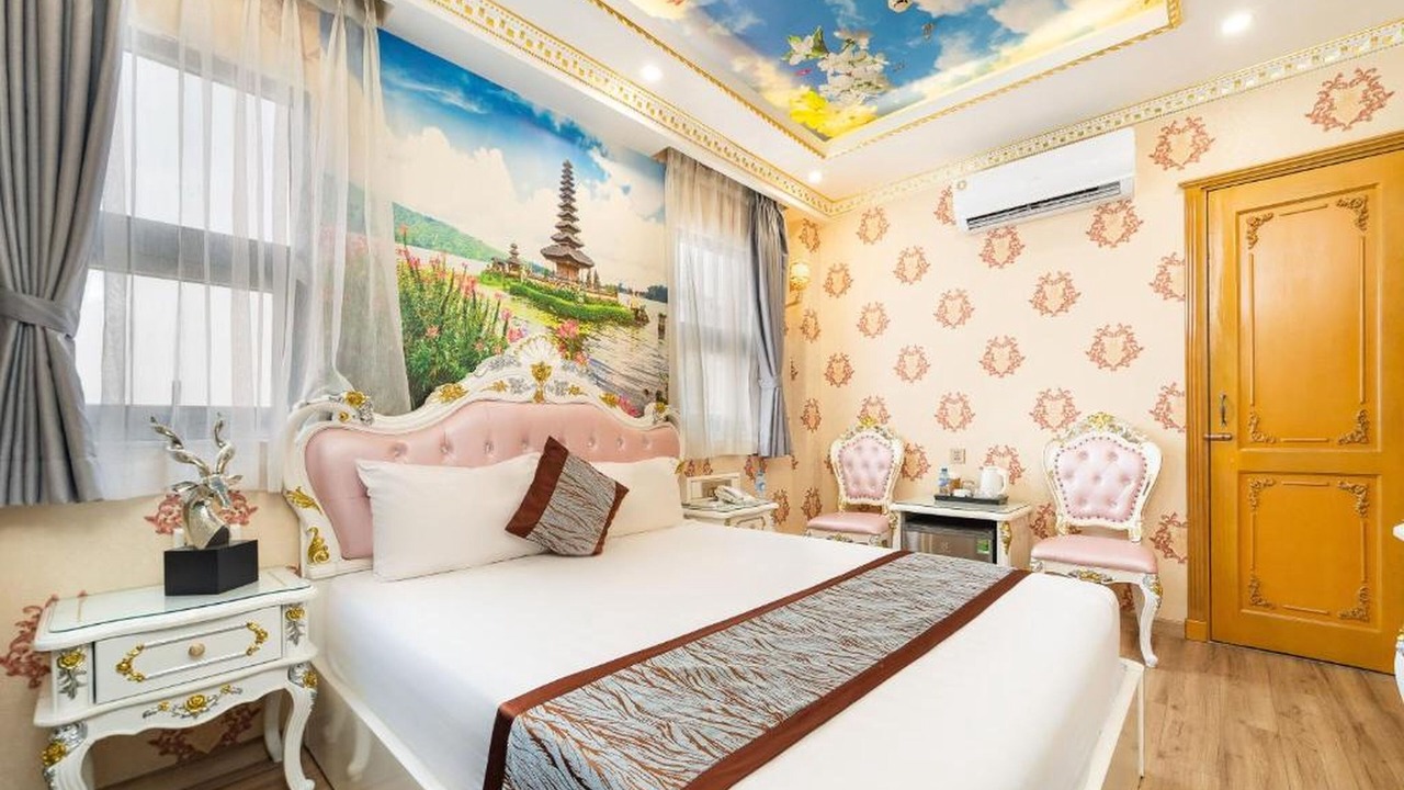 Photo of Bedroom in District 10