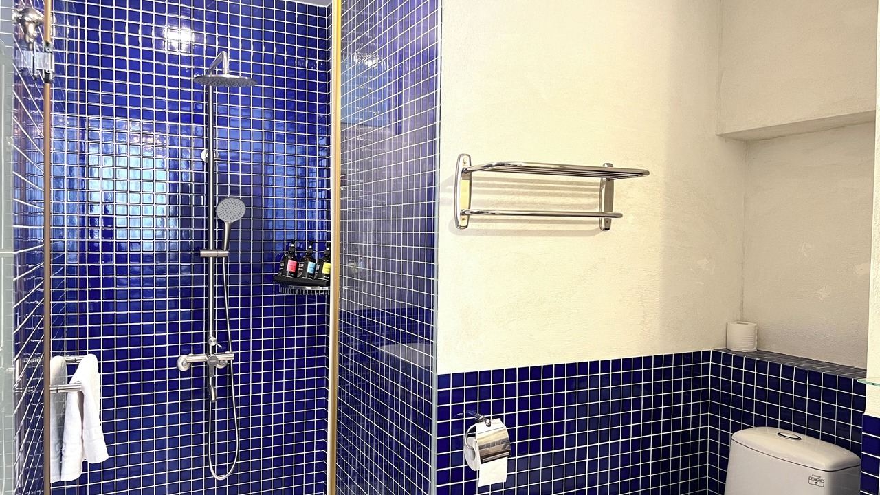 Photo of Bathroom in West Central District