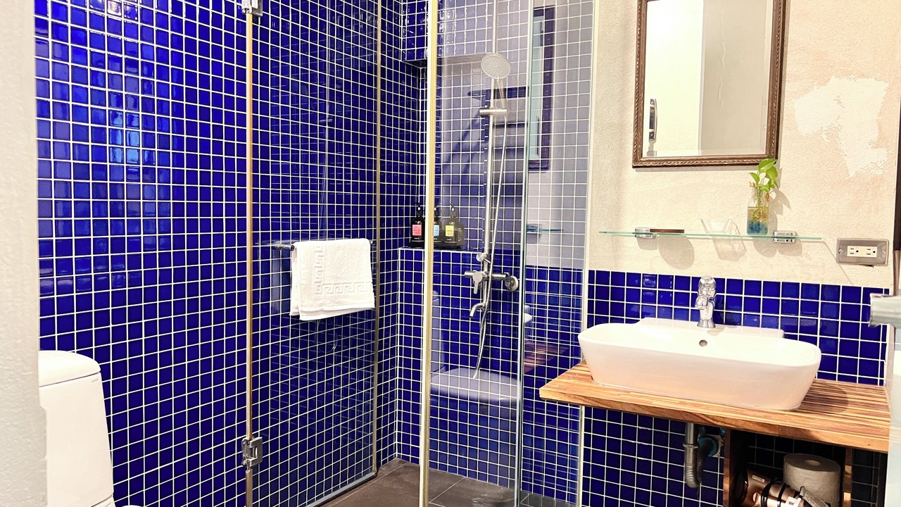Photo of Bathroom in West Central District