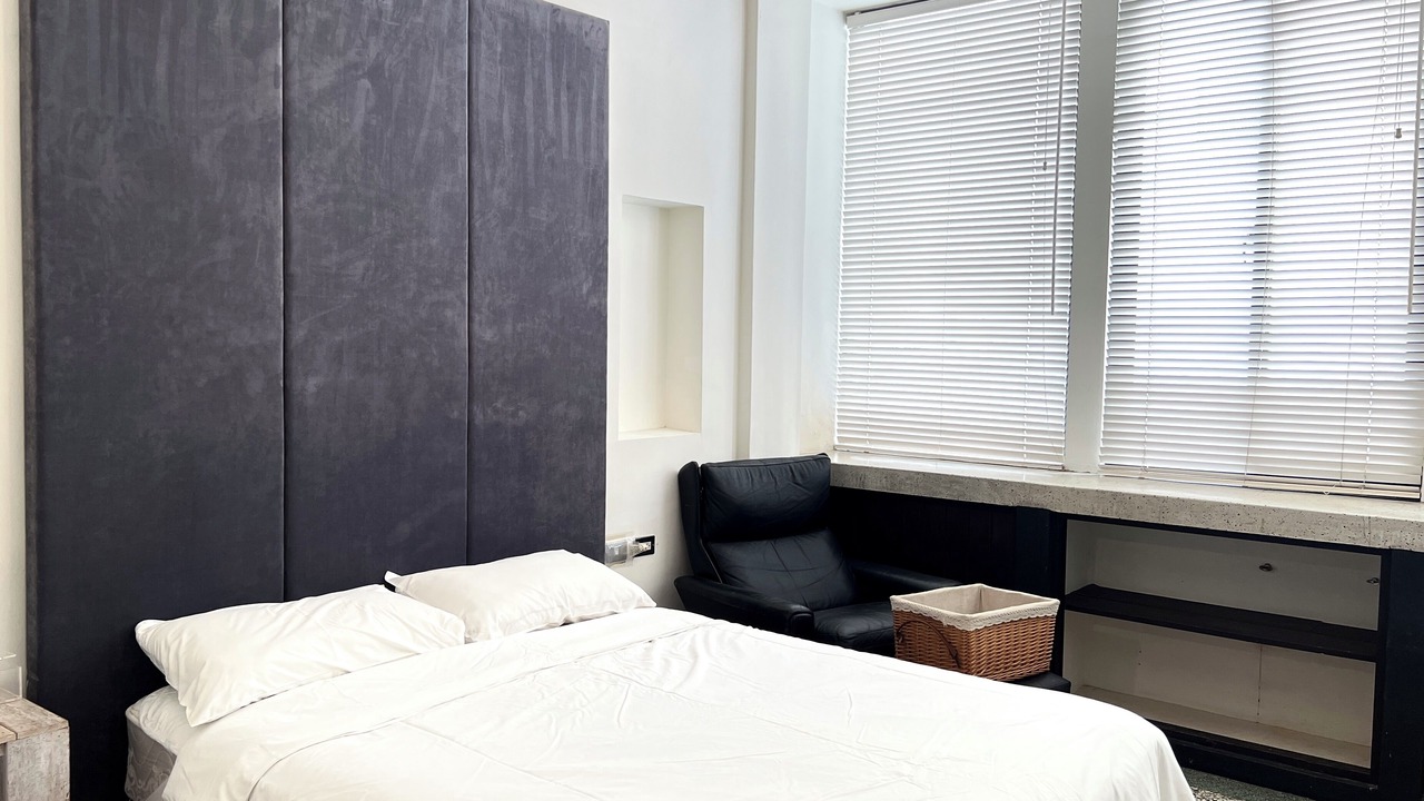 Photo of Bedroom in West Central District