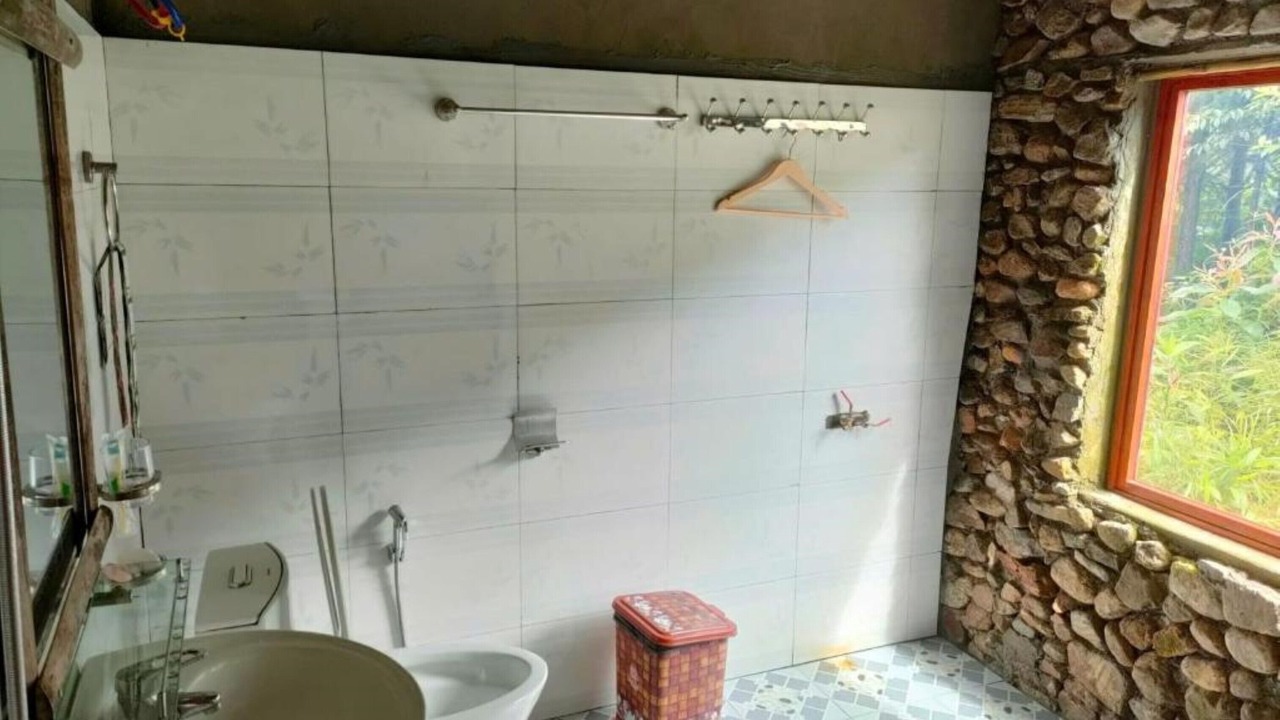 Photo of Bathroom in Bat Xat