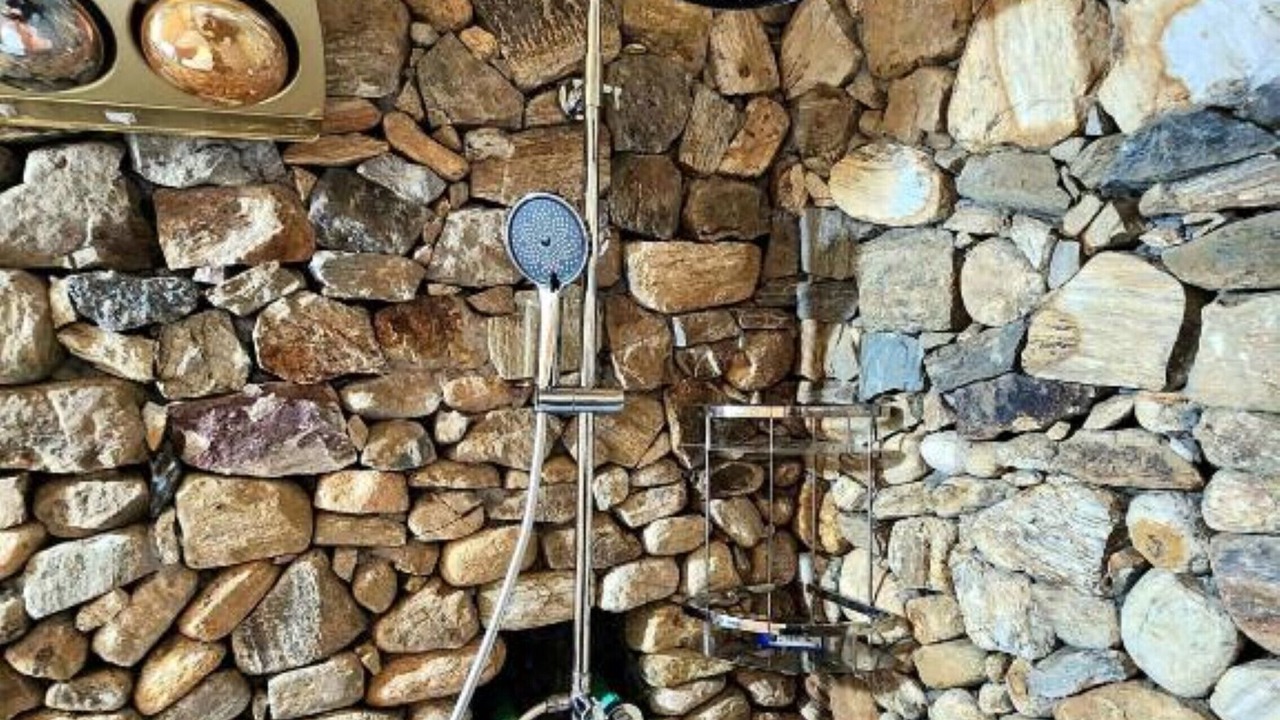 Photo of Bathroom in Bat Xat