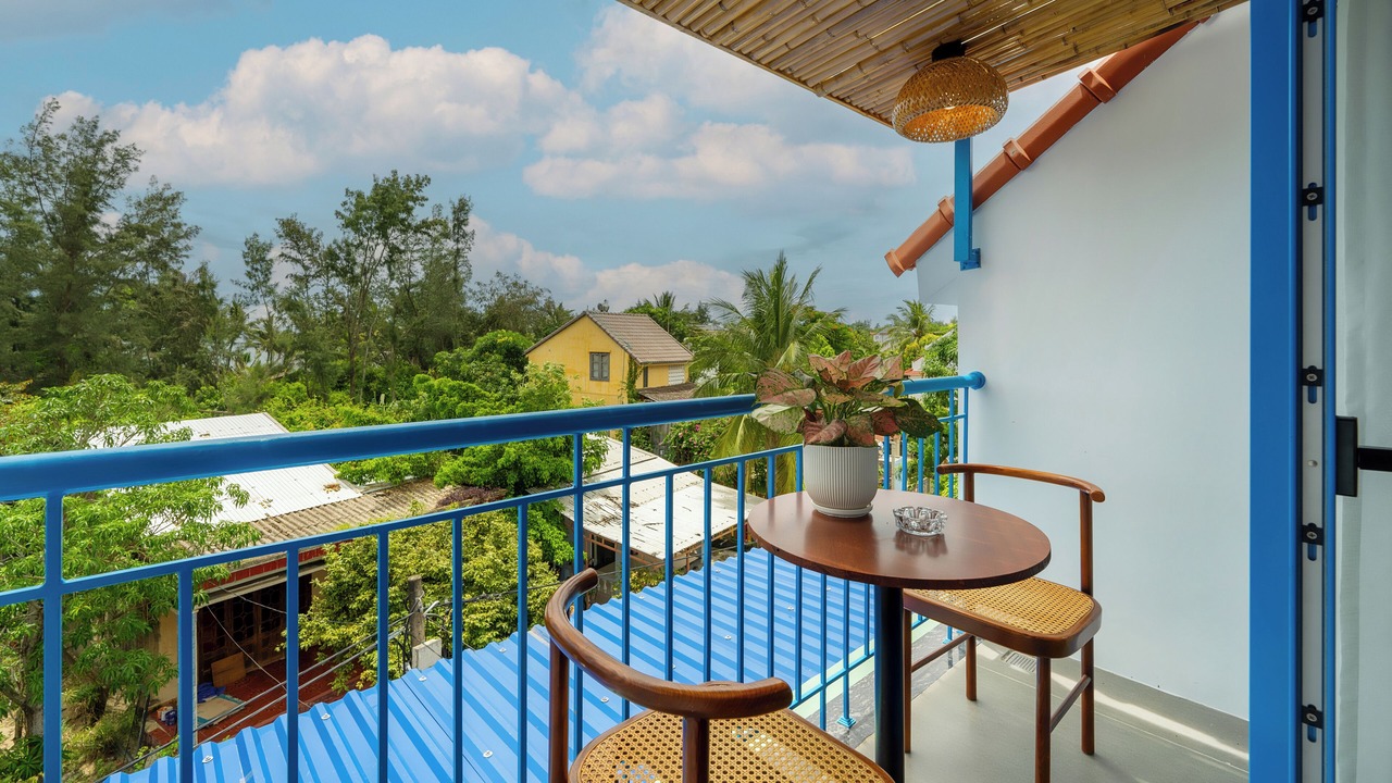 Photo of Patio Balcony in Cam An