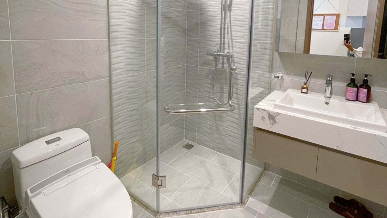 Photo of Bathroom in Tu Liem
