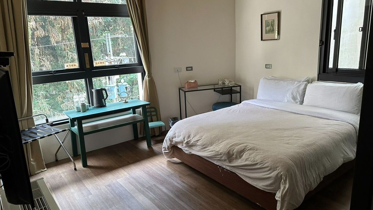 Photo of Bedroom in Lugu