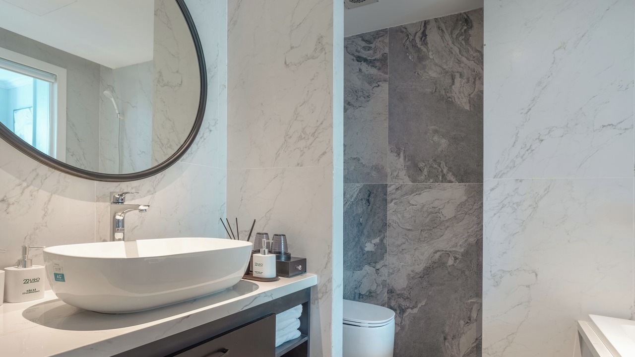 Photo of Bathroom in Ba Dinh