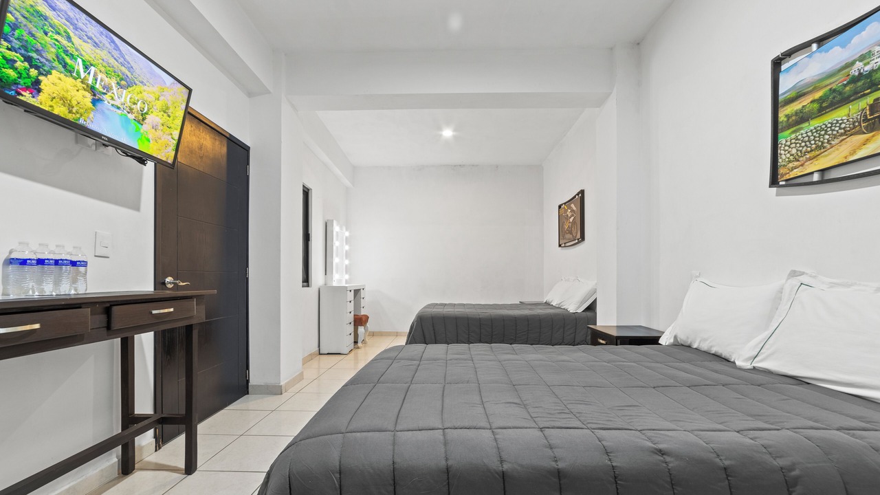Photo of Bedroom in Taxco