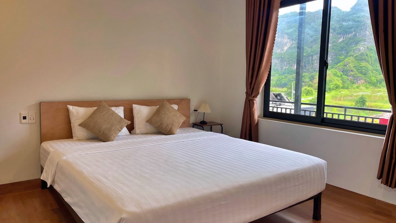 Photo of Bedroom in Hoa Lu
