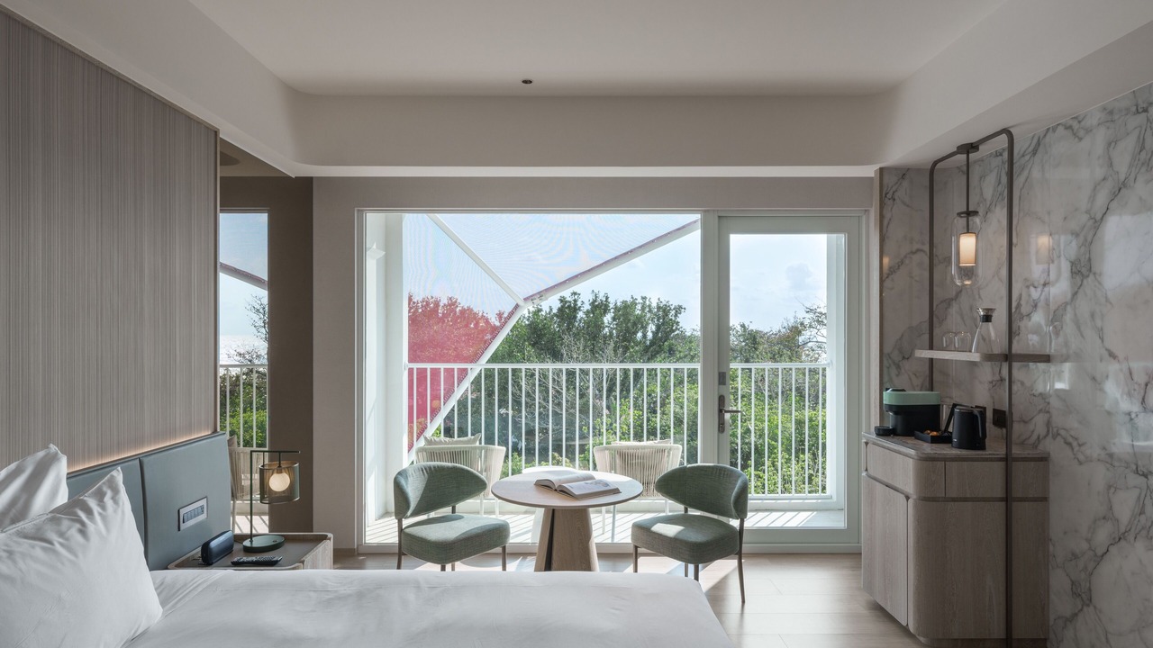 Photo of Patio Balcony in Big Beach