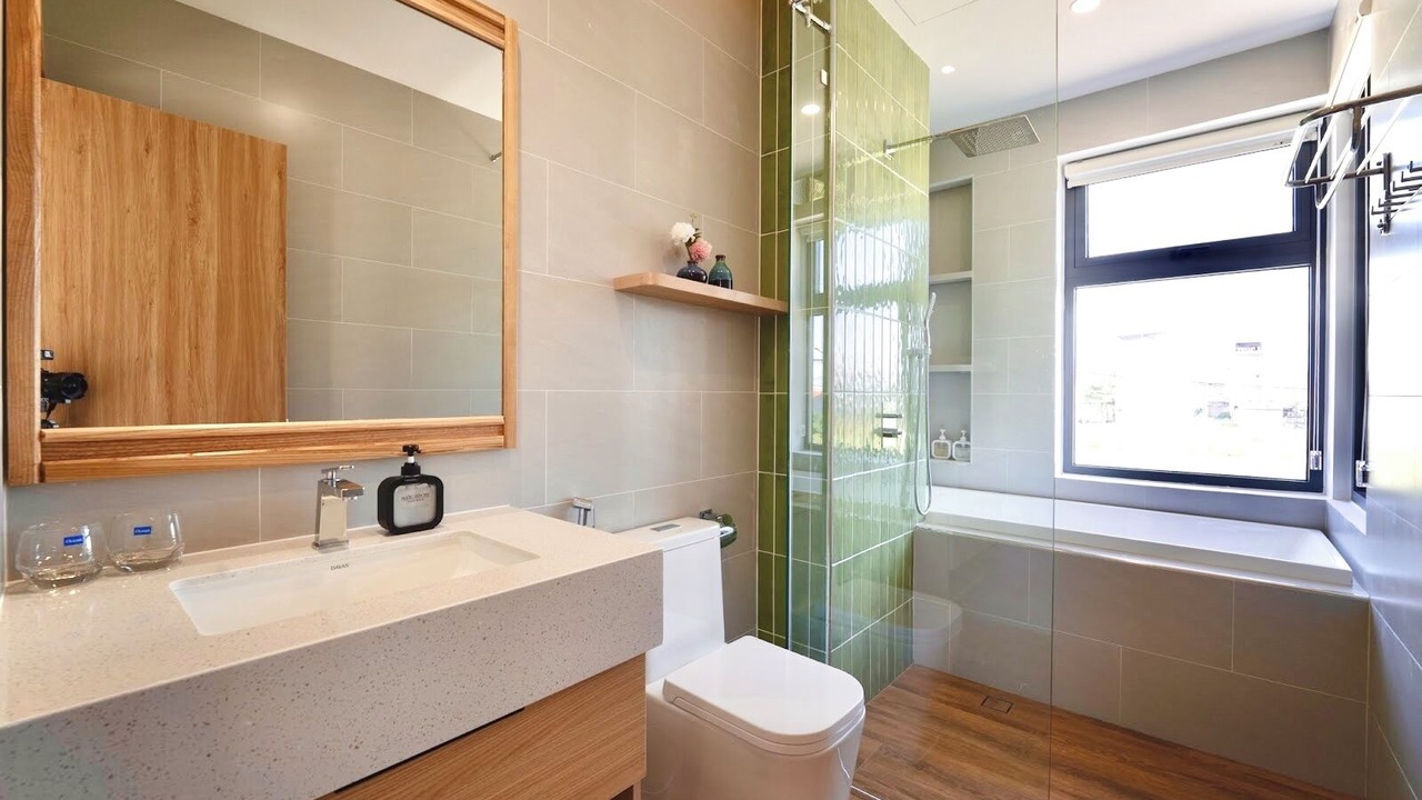 Photo of Bathroom in Ngu Hanh Son