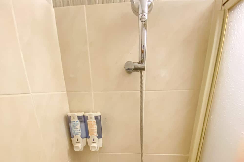 Photo of Bathroom in Ren'ai District