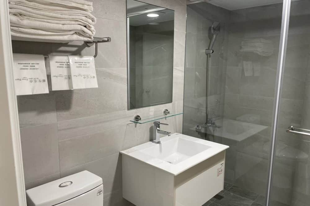 Photo of Bathroom in Cianjin District