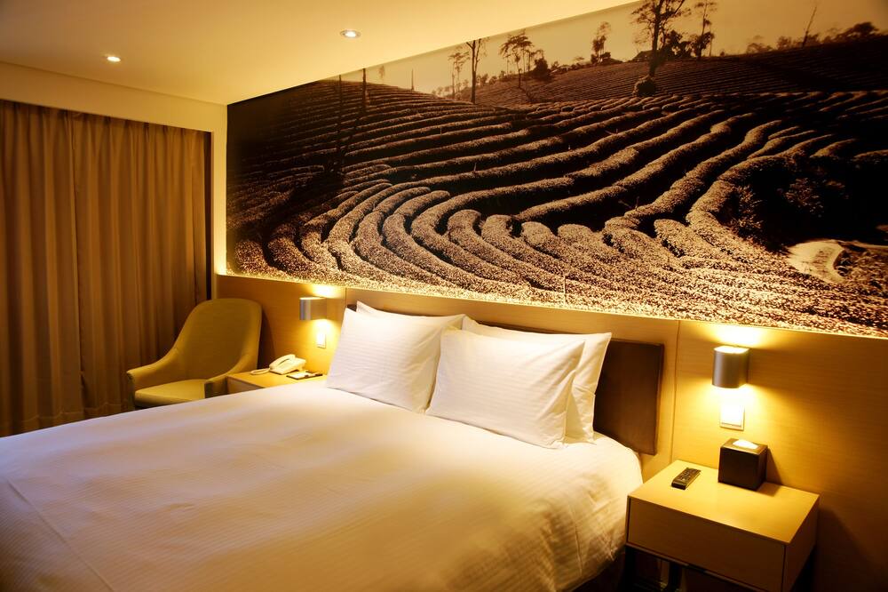 Photo of Bedroom in Taoyuan City Centre