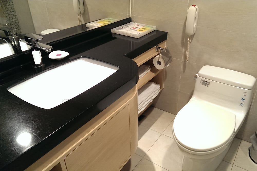 Photo of Bathroom in Taoyuan City Centre