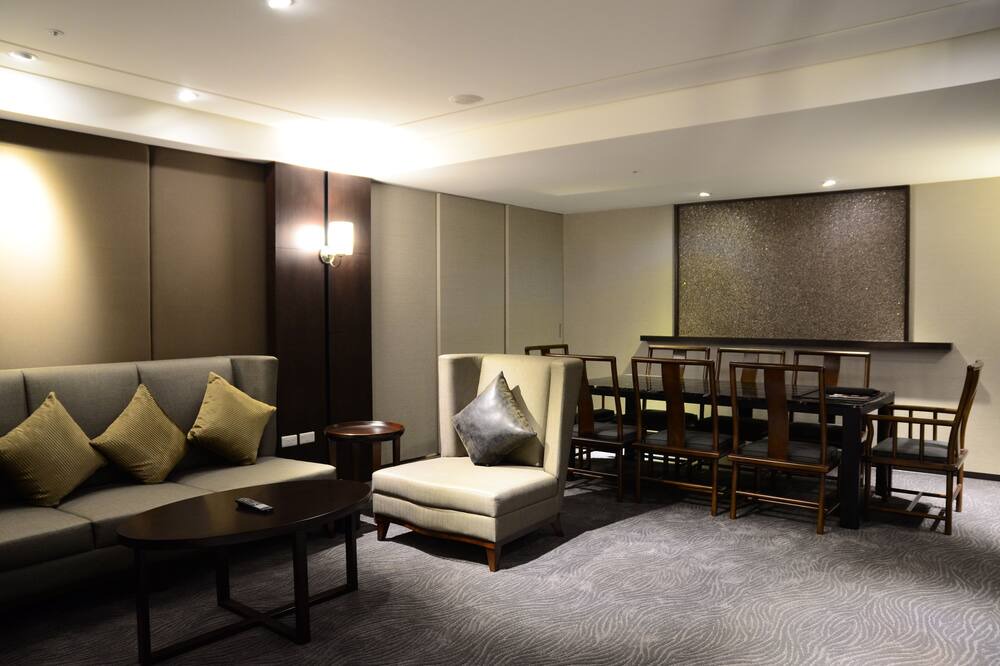 Photo of Livingroom in Taoyuan City Centre
