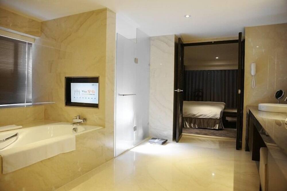 Photo of Bathroom in Taoyuan City Centre