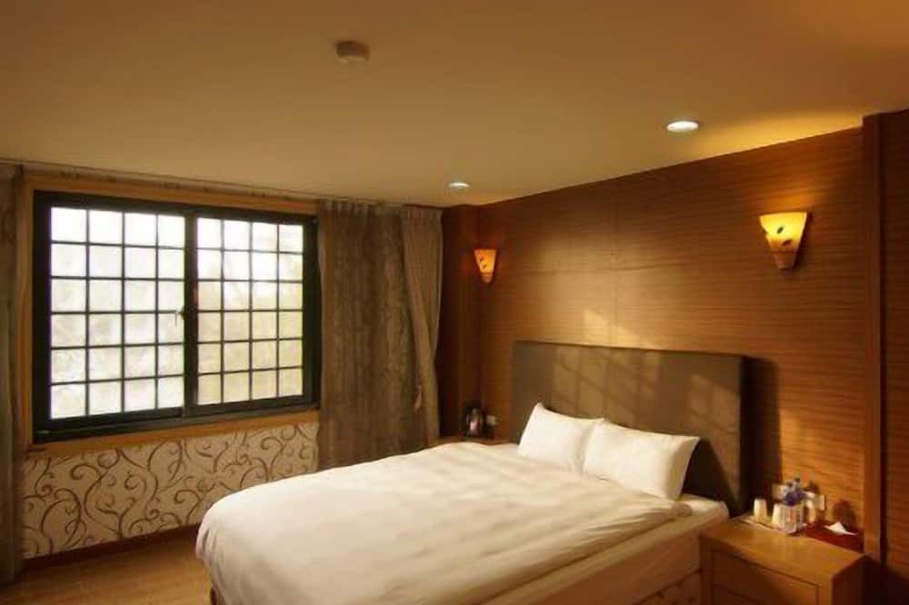 Photo of Bedroom in Ren'ai