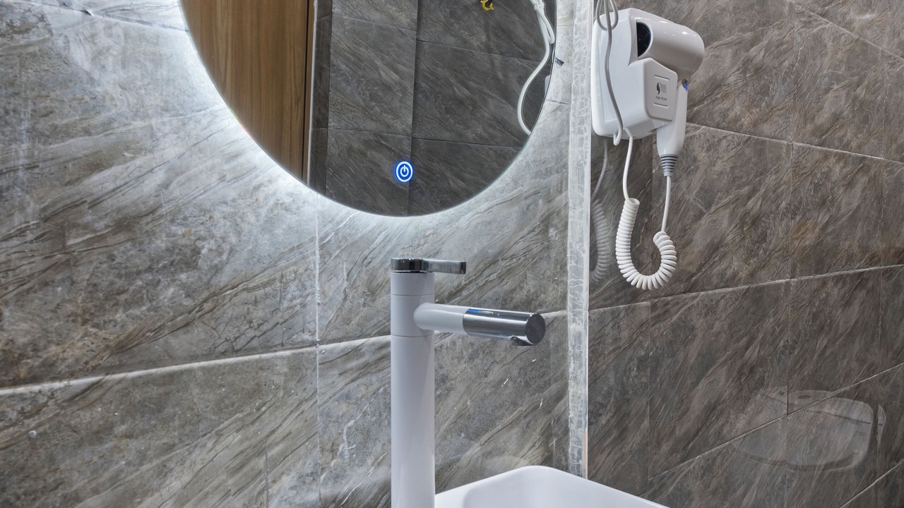 Photo of Bathroom in Hue