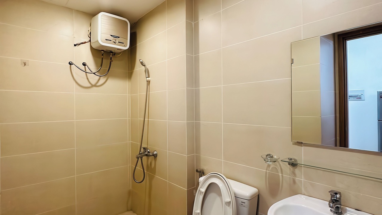 Photo of Bathroom in District 10