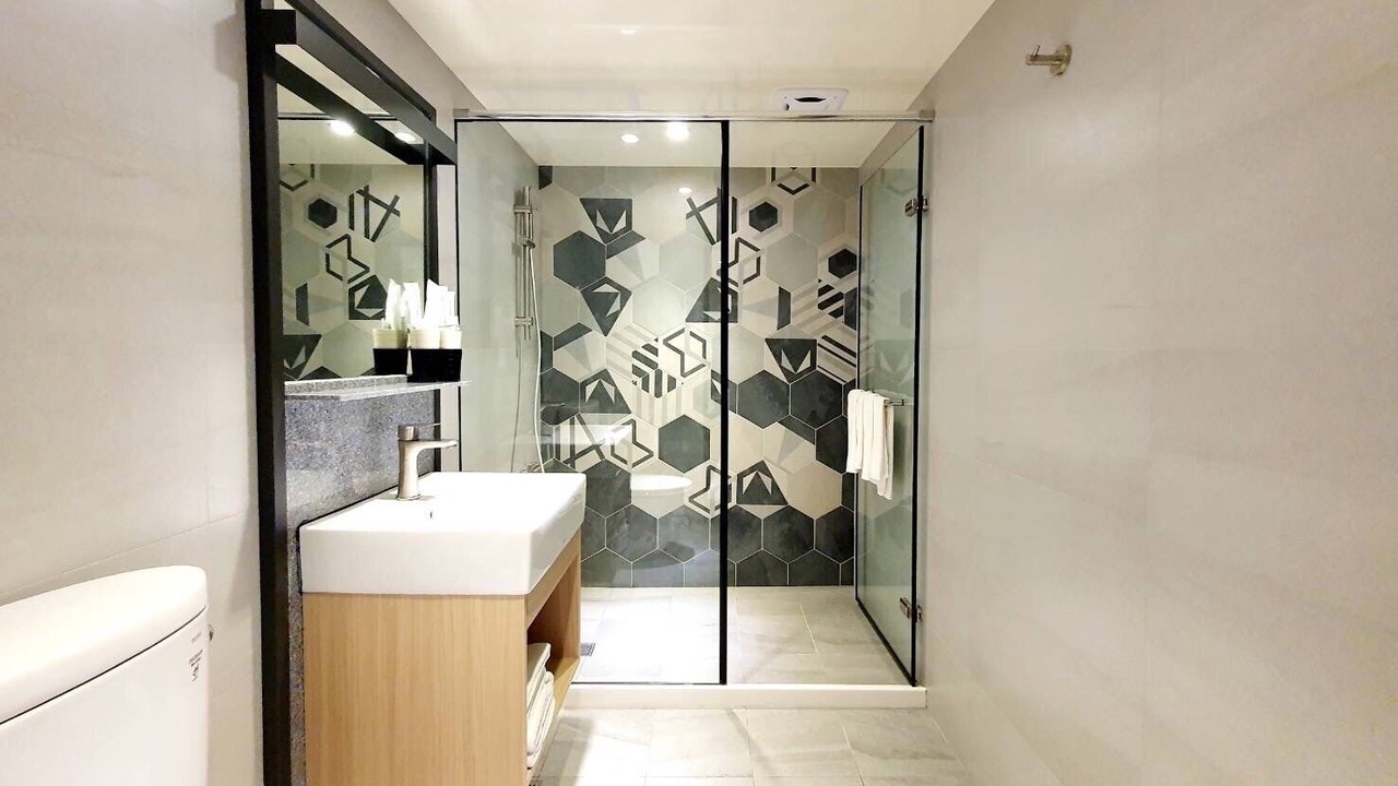 Photo of Bathroom in Ren'ai District
