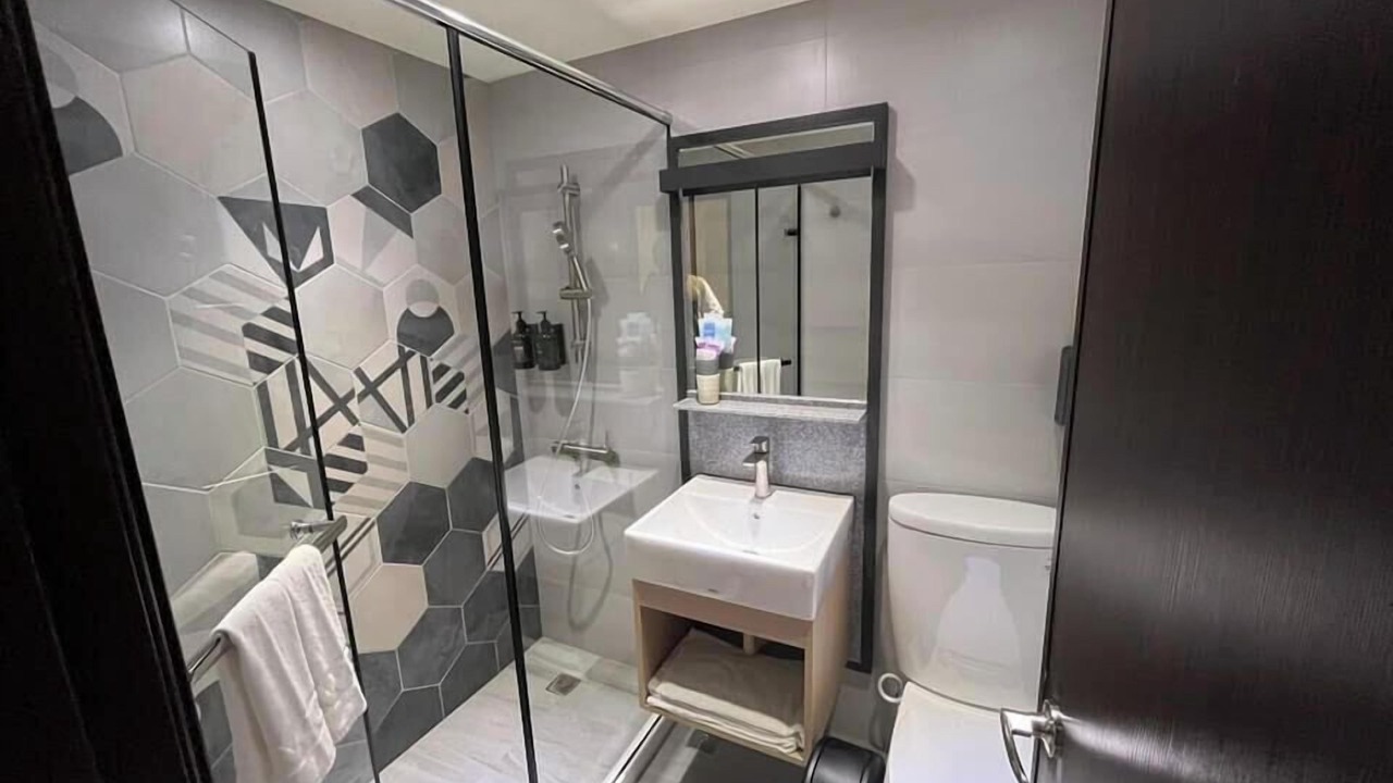 Photo of Bathroom in Ren'ai District