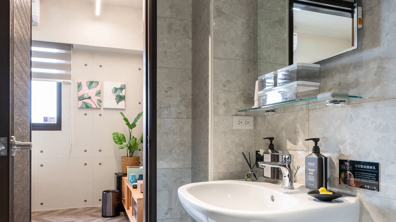 Photo of Bathroom in Caotun