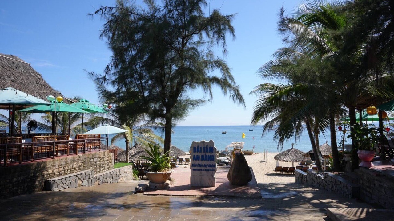 Photo of Others in Cam An