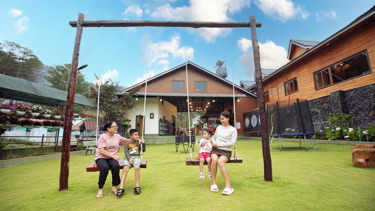 Photo of Outdoor in Duc Trong