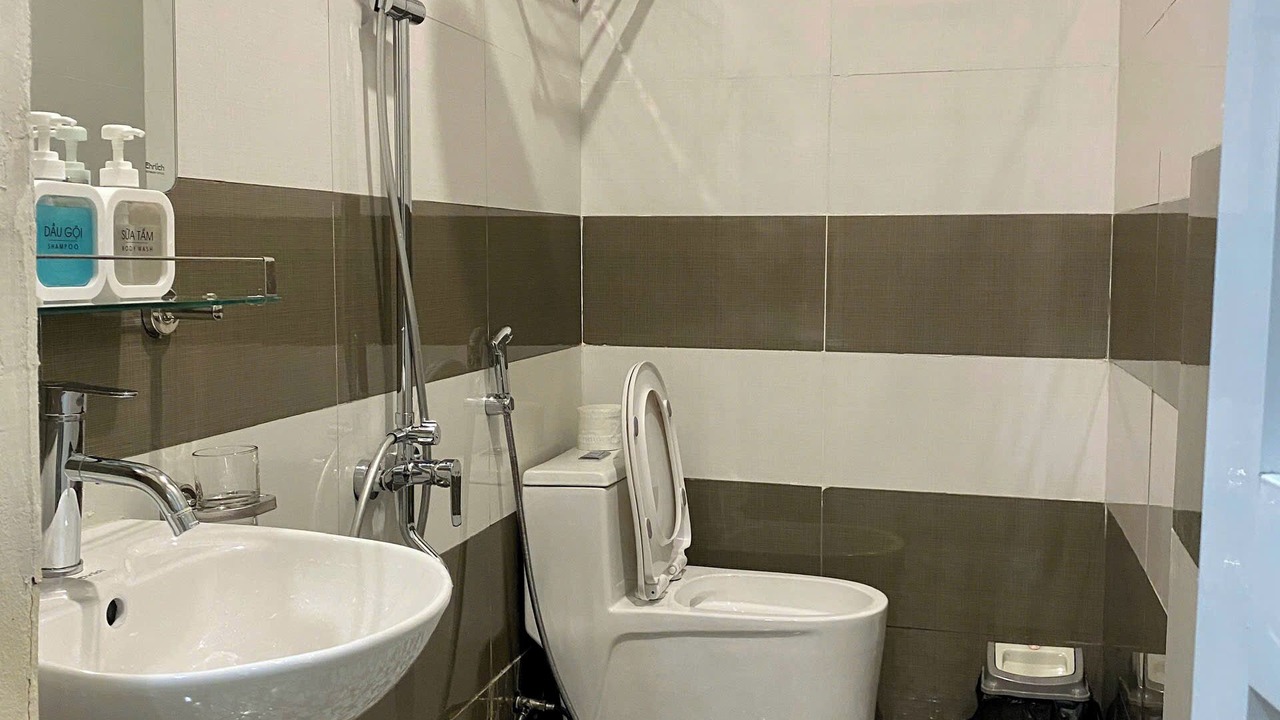 Photo of Bathroom in Hoa Lu