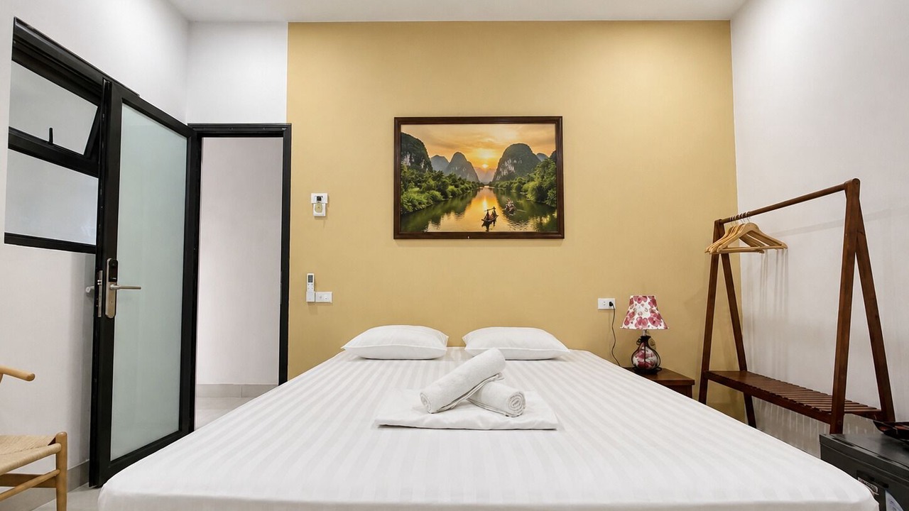 Photo of Bedroom in Hoa Lu