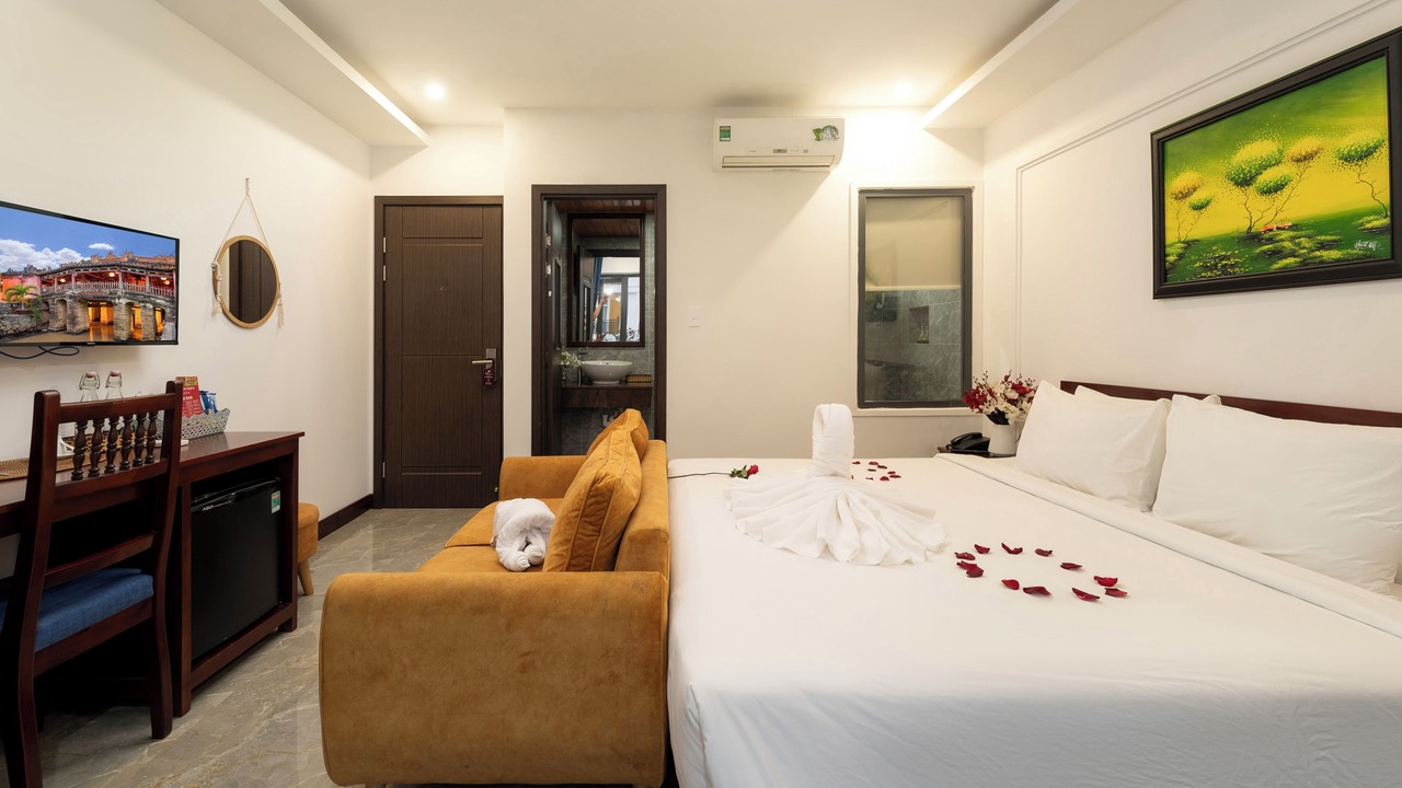 Photo of Bedroom in Thanh Ha