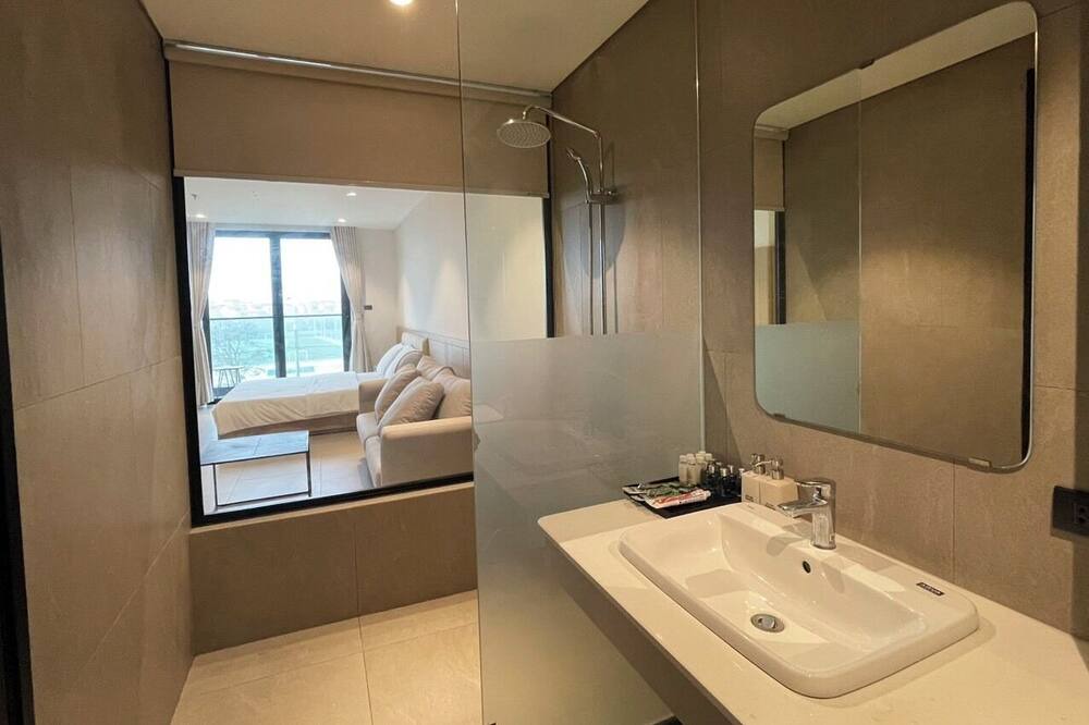 Photo of Bathroom in Long Bien