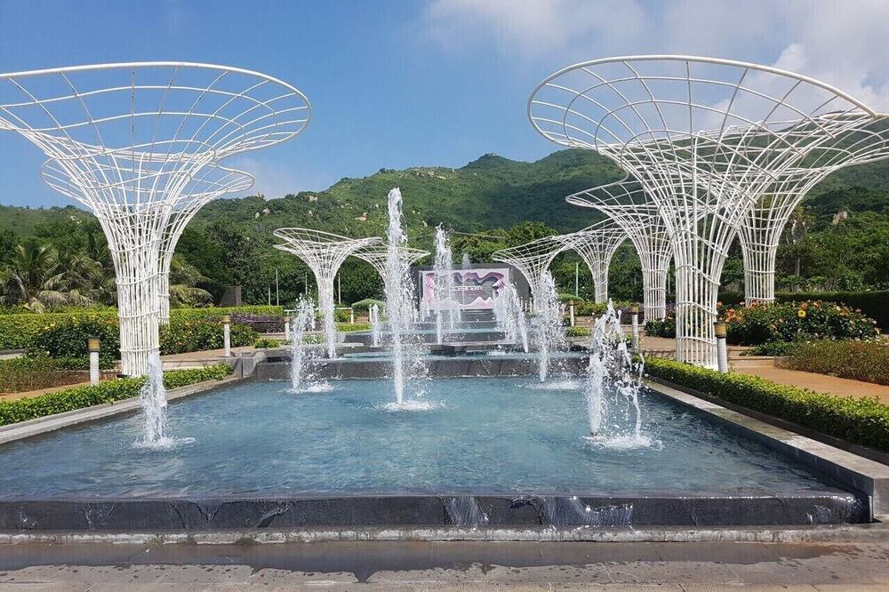 Photo of Outdoor in Him Lam