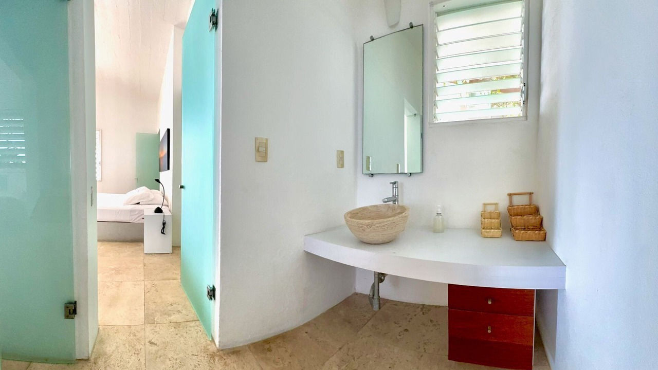 Photo of Bathroom in Las Playas