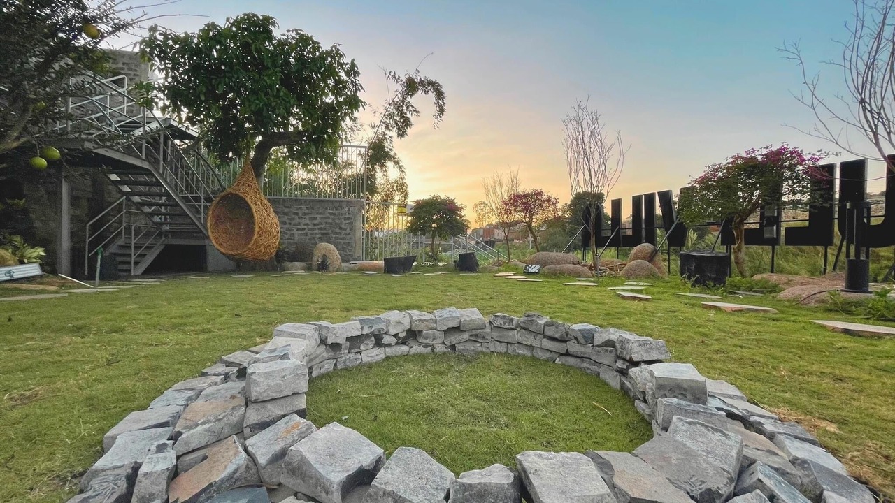 Photo of Outdoor in Don Duong