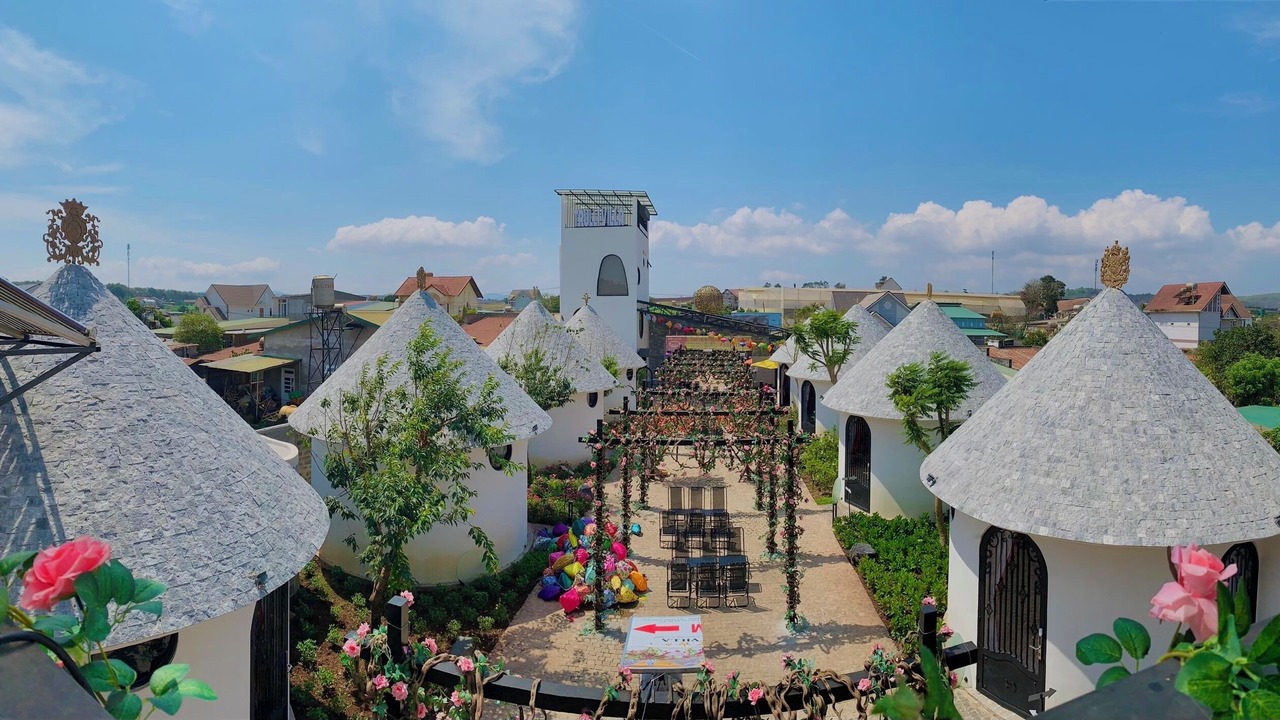 Photo of Outdoor in Don Duong