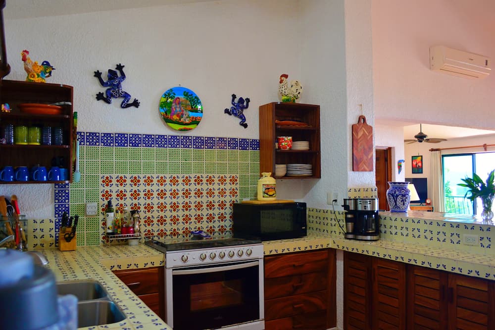 Photo of Kitchen in Colinas de Santiago