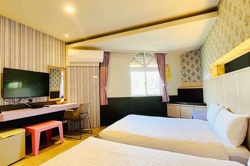 Photo of Bedroom in Big Beach
