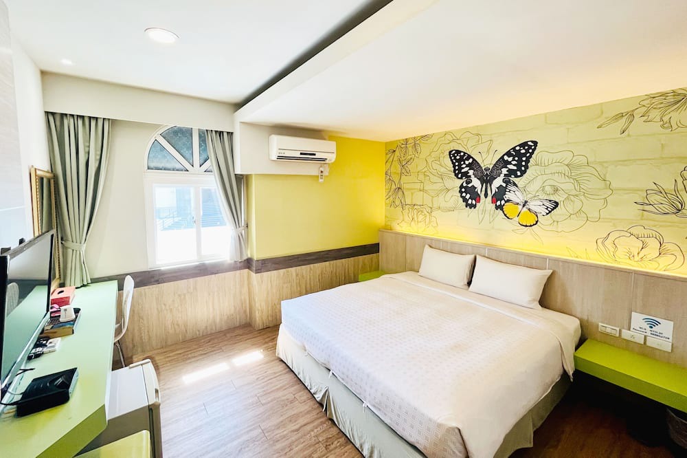 Photo of Bedroom in Big Beach