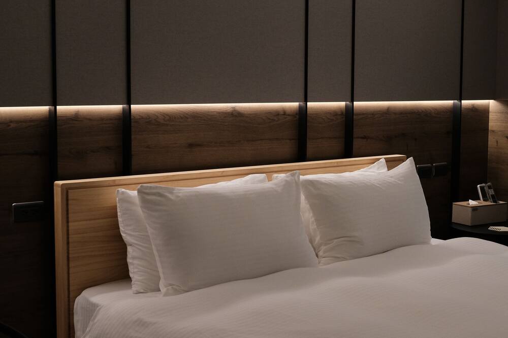 Photo of Bedroom in East District
