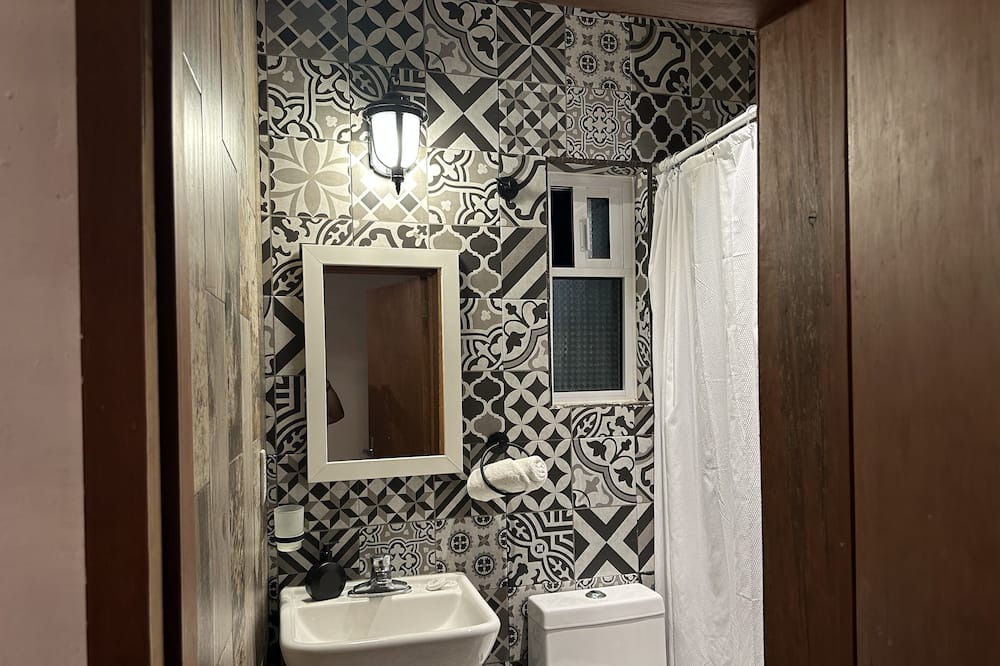 Photo of Bathroom in De La Presa
