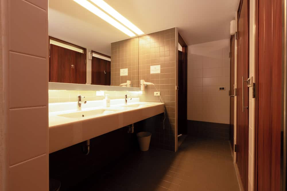 Photo of Bathroom in Datong