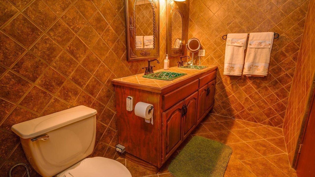 Photo of Bathroom in El Dorado Ranch