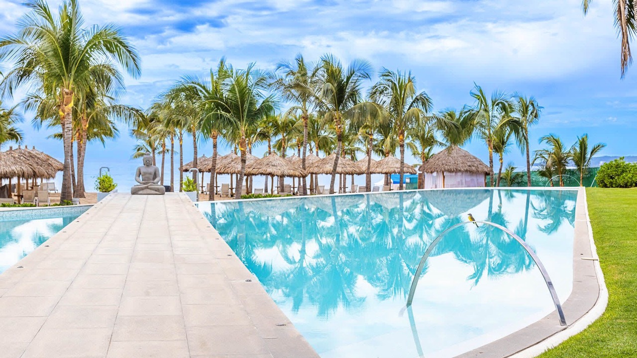 Photo of Outdoor in Flamingos