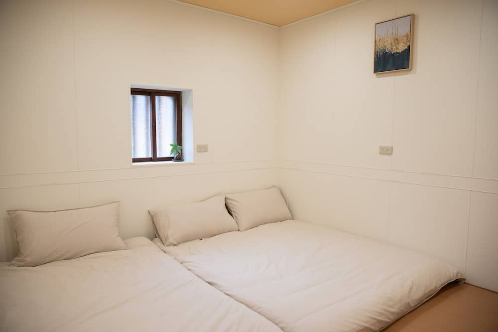 Photo of Bedroom in Longtan District