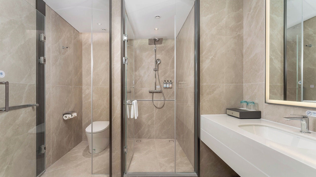 Photo of Bathroom in Weiyanggong