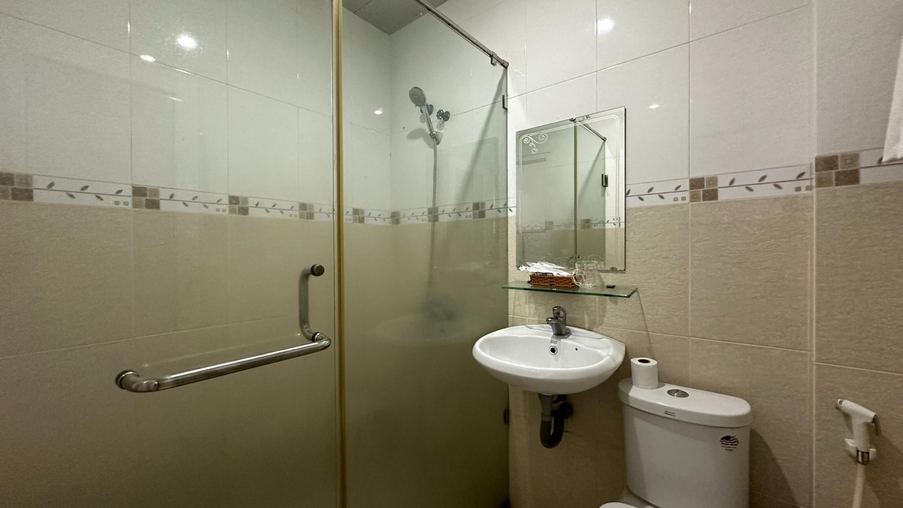 Photo of Bathroom in Tho Quang Beach