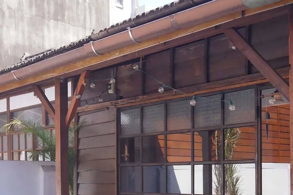 Photo of Patio Balcony in West District