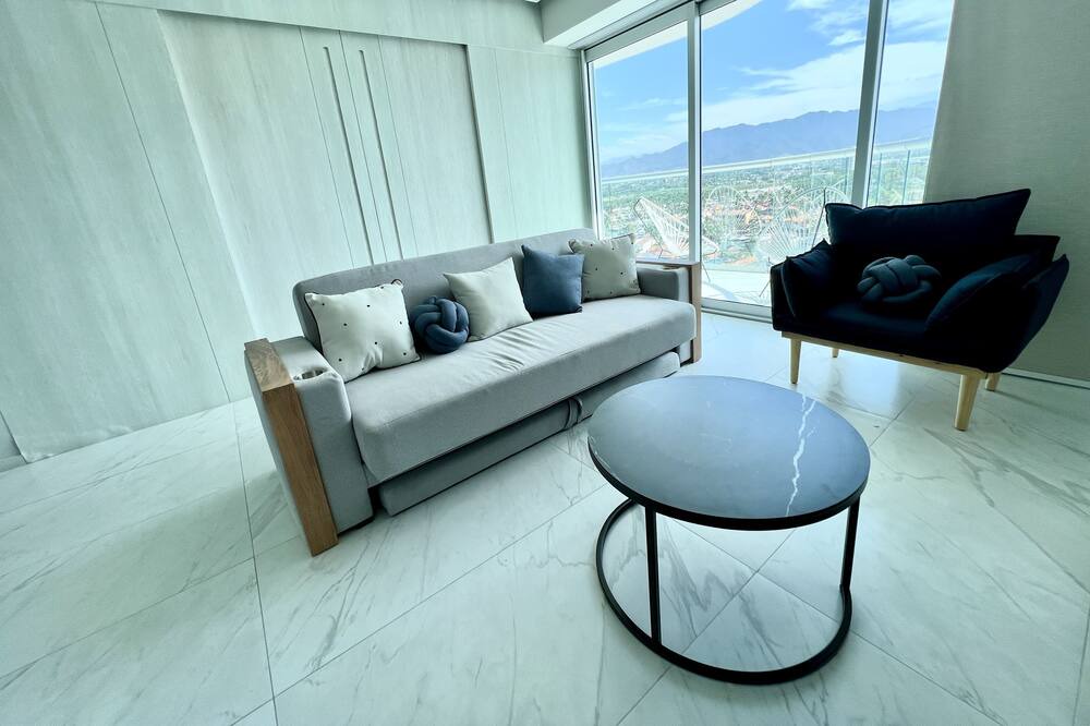 Photo of Livingroom in Isla Iguana